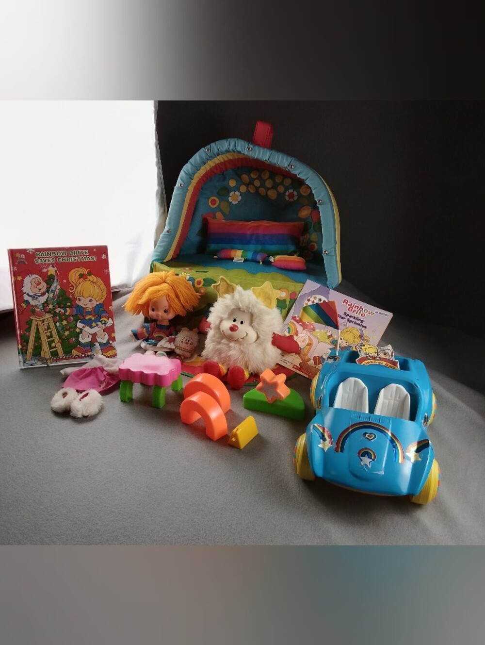 Rainbow Brite 1983 Vintage Playset Carrier Doll Car Sprite Books & Accessories
